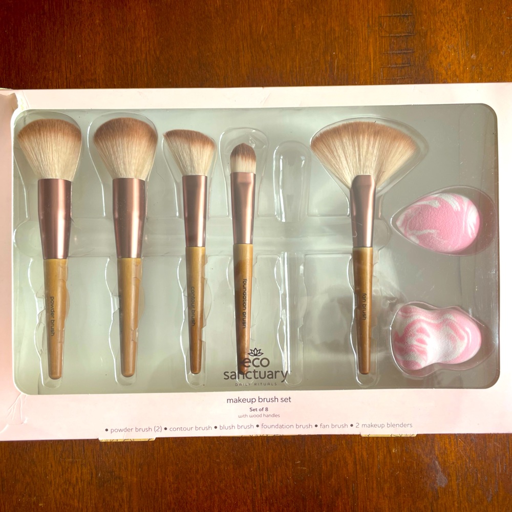 Eco Sanctuary Makeup Brushes